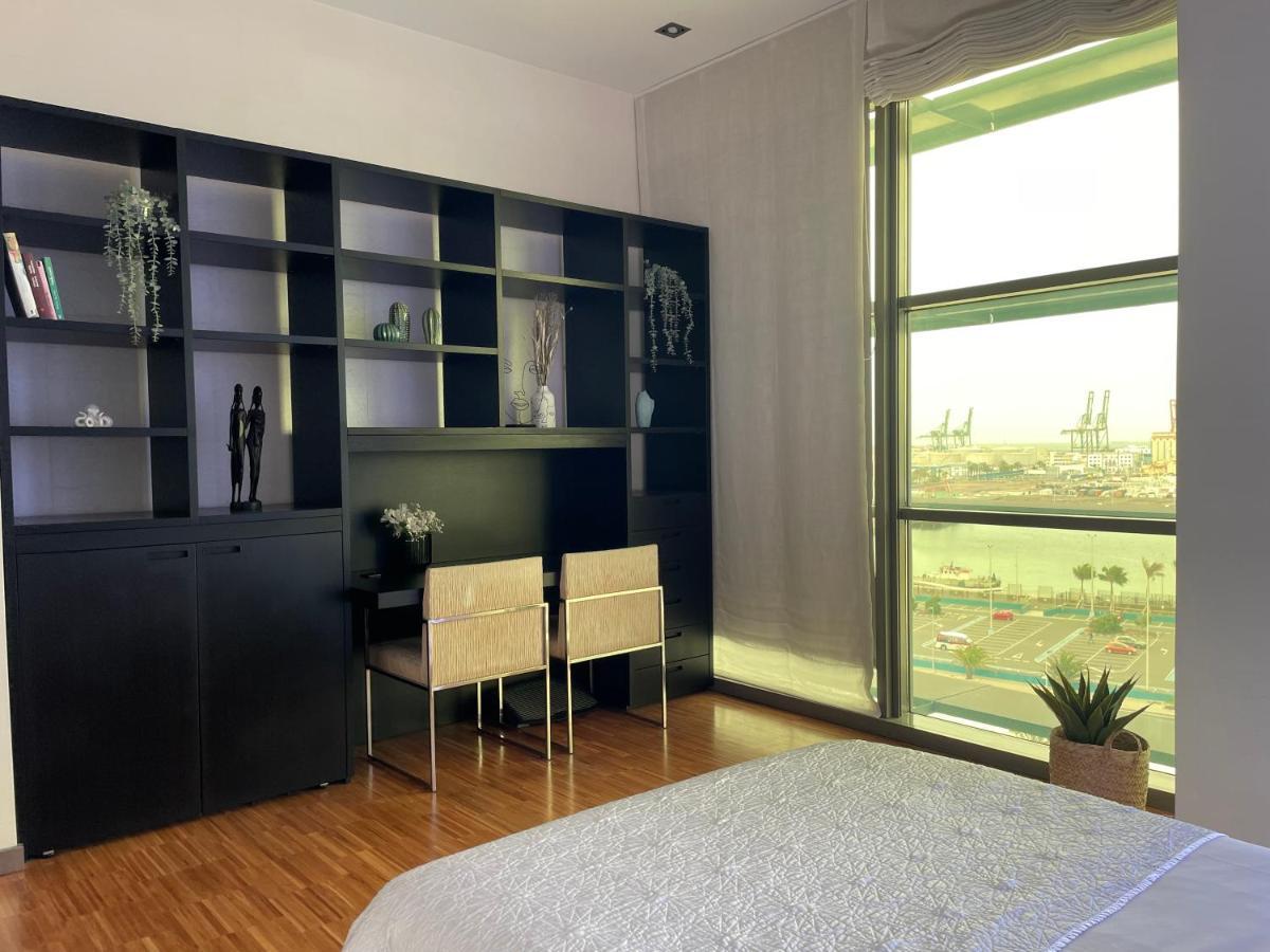 Luxury Family Beachfront Appartement *